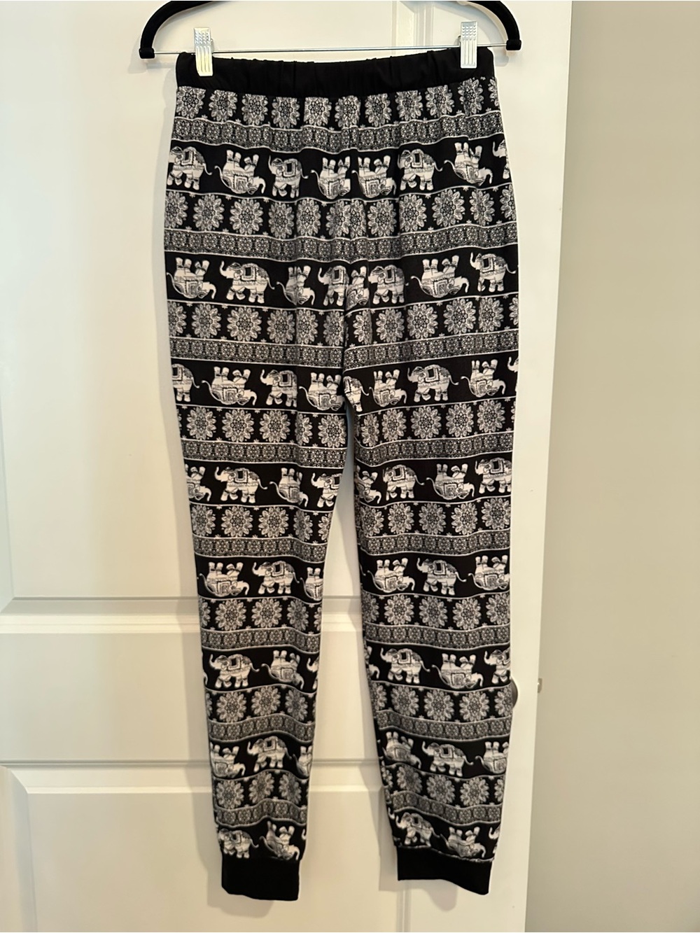Black and White Elephant Print Jogger Pants with Elastic Waist Band Size Small - Picture 4 of 12